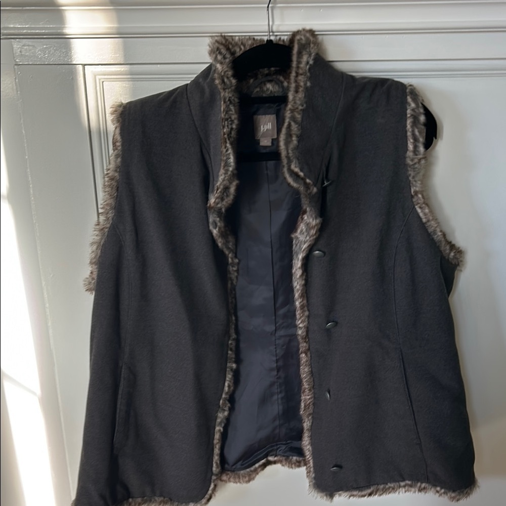 J. Jill Black Faux Fur Trim Vest